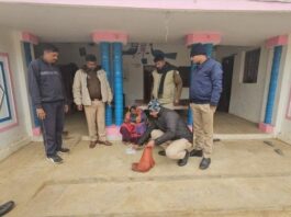 हर्रैया में अवैध कच्ची शराब बरामद:आबकारी विभाग और पुलिस ने की संयुक्त कार्रवाई