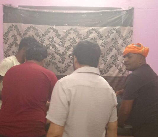 नीलगाय से टकराई बाइक:श्रावस्ती में दो लोग गंभीर रूप से घायल, प्राथमिक उपचार के बाद जिला अस्पताल रेफर