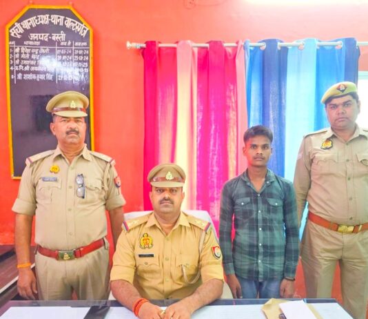 शादी का झांसा देकर दुष्कर्म का आरोपी गिरफ्तार:वाल्टरगंज में पीड़िता ने शादी का दबाव डाला, तो वादे से मुकरा