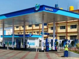 नायरा एनर्जी ने पेट्रोल और डीजल की कीमतें बढ़ाईं: पेट्रोल 5 रुपये और डीजल 3 रुपये महंगा News Desk