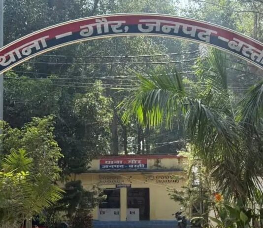 बस्ती में बाइक अनियंत्रित होने से तीन युवकों की मौत:बभनान-गौराचौकी मार्ग पर हुआ हादसा