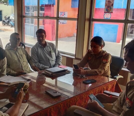 बृजमनगंज में समाधान दिवस, 7 में से 4 मामले निपटे:राजस्व संबंधी शिकायतों का मौके पर हुआ निस्तारण