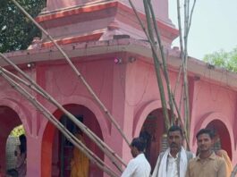 नवरात्रि के अंतिम दिन गिलौला में कन्या पूजन:श्रद्धालुओं ने की पूजा-अर्चना, भक्तिमय हुआ वातावरण