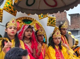 गायघाट में हिंदू नव वर्ष, राम नवमी पर शोभा यात्रा:हजारों श्रद्धालु हुए शामिल, भक्तिमय रहा वातावरण