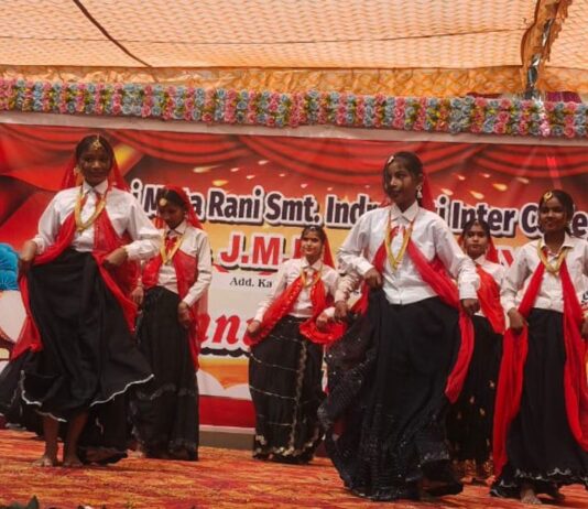 रुधौली इंटर कॉलेज में वार्षिकोत्सव आयोजित:छात्रों ने सांस्कृतिक कार्यक्रमों में दिखाई प्रतिभा