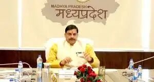 लापरवाही पर सीएम मोहन यादव का बड़ा एक्शन, 25 अफसरों पर गिरी गाज