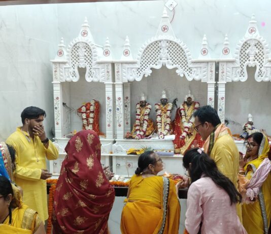 162 साल बाद मंदिर का जीर्णोद्धार पूरा:बहराइच में राम, सीता, लक्ष्मण की अष्टधातु प्रतिमाएं स्थापित