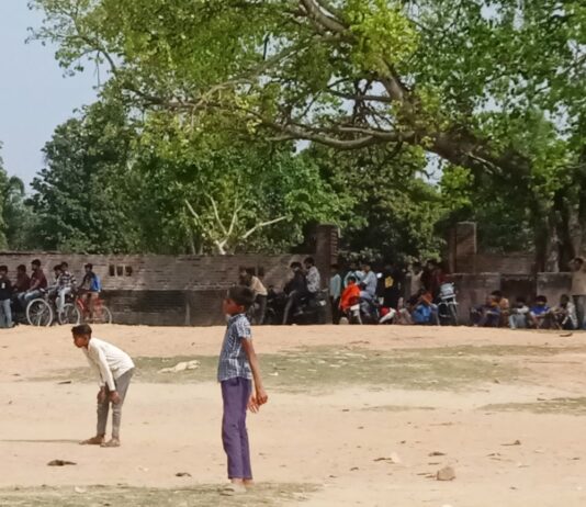 जगीरा XI ने 12 ओवर में बनाए 200 रन:श्रावस्ती में मुशाहिद और लवकुश की तूफानी पारी से गिरंट XI को 119 रनों से हराया