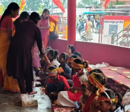 नानपारा के मंदिरों में राम जन्मोत्सव, नवरात्रि का आयोजन:हवन-पूजन, कन्या भोज और भंडारे में जुटे श्रद्धालु