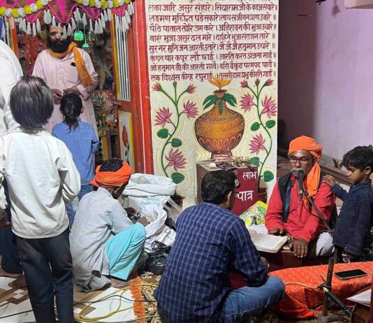 रामनवमी पर रूपगढ़ हनुमान मंदिर में भंडारा:सुंदरकांड पाठ और भगवान रामलला का जन्मोत्सव मनाया