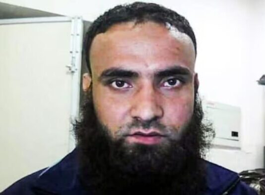 शब्बीर के पाकिस्तानी हैंडलरों से जुड़े तार… लश्कर-ए-तैयबा के आतंकी शब्बीर अहमद की गिरफ्तारी के बाद बड़ा खुलासा