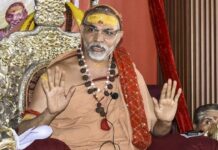 ‘रोको, टोको और ठोको’, गोरक्षा के नाम पर कैसी सेना बना रहे अविमुक्तेश्वरानंद?