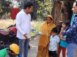 स्वच्छ भारत मिशन 2.0 के तहत मुंडेरवा में जागरूकता:समिति सदस्यों ने वार्ड 13 में घर-घर जाकर स्वच्छता का संदेश दिया