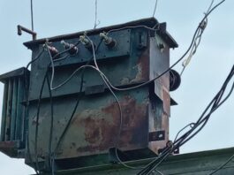 कठमोरवा में ट्रांसफार्मर जला:पांच दिन से उपभोक्ताओं अंधेरे में, जनजीवन प्रभावित