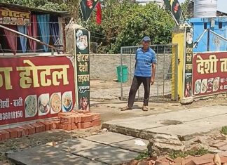 बस्ती में विवादित जमीन पर कब्जे की कोशिश:पुलिस ने संभाला मोर्चा, दोनों पक्षों को सख्त हिदायत दी