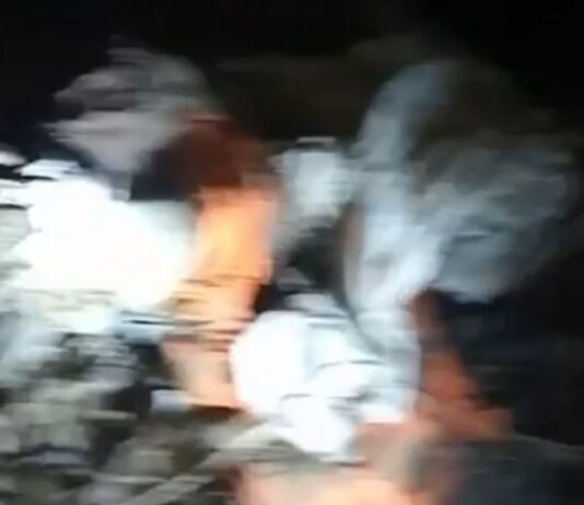 बहराइच में बाइक-पिकअप टक्कर, तीन की मौत:एसएसबी कैंप के पास हादसा, मृतकों की पहचान नहीं