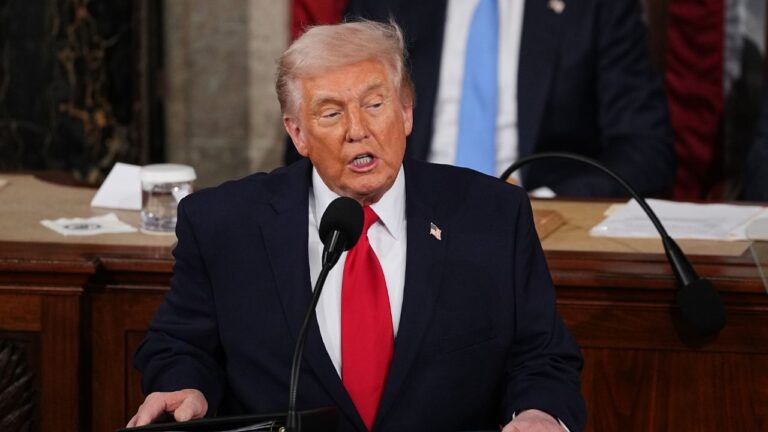 मीडिया कंपनियों को ट्रंप की धमकी, ईरान को लेकर फेक न्यूज वाली कही बात