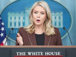 ट्रंप की खासमखास अधिकारी बनने वाली हैं मां, छुट्टी पर गईं तो चला जाएगा पद?