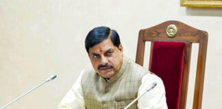 सीधी कलेक्टर हटाई, गुना एसपी पर भी कार्रवाई