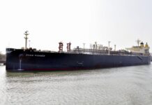 साउथ चाइना सी में यू-टर्न मारा और भारत पहुंच गया लाखों बैरल तेल वाला रूसी जहाज