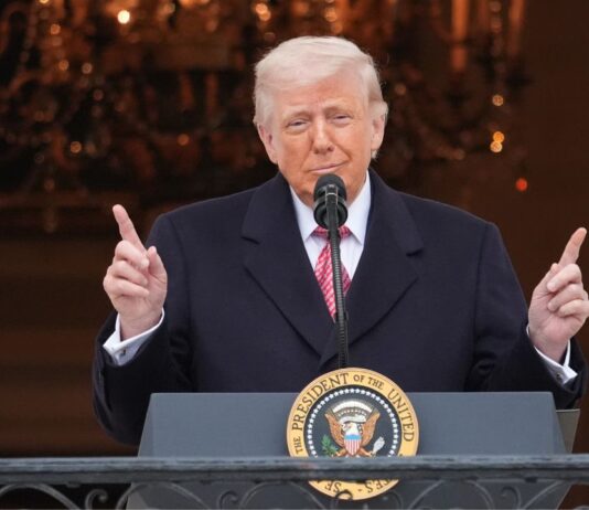 ‘आप सेक्स के बारे में पूछ सकते हैं,’ भरी महफिल में ये क्या बोल गए ट्रंप?