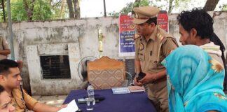 श्रावस्ती के मल्हीपुर थाने में समाधान दिवस:डीएम अन्नपूर्णा गर्ग, एसपी राहुल भाटी ने सुनीं शिकायतें