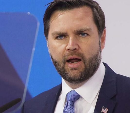 ईरान से वार्ता से पहले अमेरिका का नरम रुख, जेडी वेंस बोले—दोस्ती के लिए तैयार News Desk