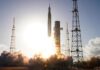 चांद की ओर इंसानों की वापसी: NASA ने लॉन्च किया Artemis II मिशन, चार अंतरिक्ष यात्री रवाना News Desk
