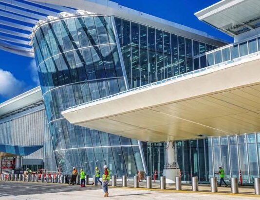 फ्लोरिडा एयरपोर्ट का नाम होगा अब प्रेसिडेंट डोनाल्ड जे. ट्रम्प इंटरनेशनल एयरपोर्ट News Desk