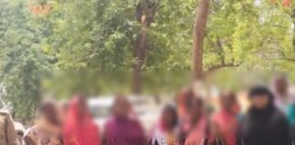 खेसरहा में मिशन शक्ति अभियान:महिलाओं और बालिकाओं को सुरक्षा, अधिकारों के प्रति किया जागरूक, दी जानकारी