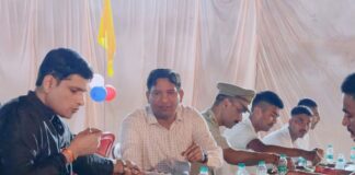 डीआईजी-एसपी ने ट्रेनी सिपाहियों के साथ किया भोजन:’बड़ा भोज’ कार्यक्रम में अधिकारियों ने बढ़ाया जवानों का मनोबल