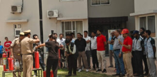 लखनऊ में अग्नि सुरक्षा पर बड़ा अभियान: मॉल, होटल, अस्पतालों में फायर ड्रिल, हजारों लोगों को दिया गया प्रशिक्षण