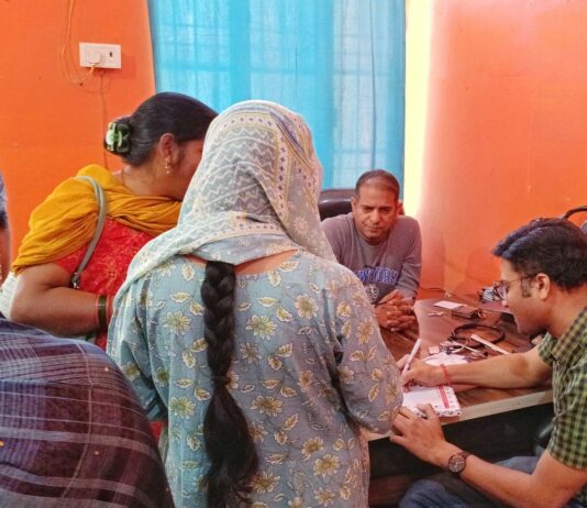 सिसवा सीएचसी में मौसमी बीमारियों के मरीज बढ़े:डायरिया, उल्टी-दस्त और बुखार के मामलों में 15 फीसदी तक वृद्धि