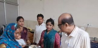 बस्ती के कैली अस्पताल में घटिया भोजन परोसा जा रहा:दाल पतली, रोटियां कच्ची; संयुक्त निदेशक ने उठाए सवाल