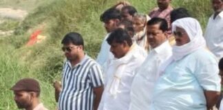 सफाई कर्मचारी संघ के जिलाध्यक्ष की मां का निधन:रोहिनी तट अटकहवा घाट पर किया अंतिम संस्कार, भाजपा नेता निर्भय सिंह हुए शामिल