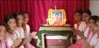 बुद्ध संदेश तनावपूर्ण जीवन में औषधि: डॉ. हरिन्द्र यादव:चौक बाजार में कॉलेज में बुद्ध पूर्णिमा पर शिक्षकों-छात्रों ने की पुष्पांजलि