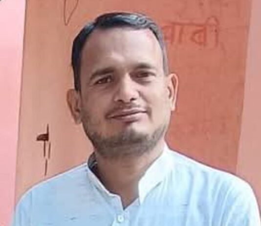 जलनिगम कर्मचारियों के मानदेय में भ्रष्टाचार का आरोप:LJP उपाध्यक्ष ने मंडलायुक्त से की शिकायत, 12 हजार की जगह 4 हजार भुगतान