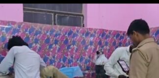 श्रावस्ती में सड़क हादसा में बुजुर्ग का पैर टूटा:अहिरनपुरवा के पास अज्ञात बाइक ने मारी टक्कर, गंभीर घायल