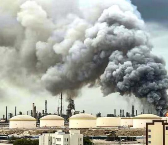 ईरान ने एफ-35 फाइटर जेट मार गिराया, दावा- अमेरिकी पायलट हिरासत में News Desk