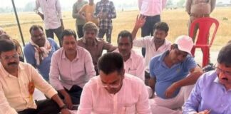 विधायक ने किया सड़कों का भूमि पूजन:शोहरतगढ़ विधानसभा में 34 करोड़ से अधिक की परियोजनाओं का शिलान्यास