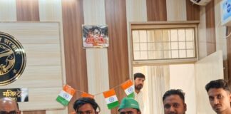 बहराइच के मिहींपुरवा में डीजल की कमी से किसान परेशान:किसानों ने एसडीएम को सौंपा ज्ञापन, समाधान की मांग