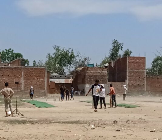 जगीरा XI ने बरगदही को हराकर सेमीफाइनल में जगह बनाई:नासिरगंज क्रिकेट टूर्नामेंट के दूसरे क्वार्टर फाइनल में दर्ज की शानदार जीत