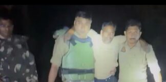 सर्राफा व्यापारी से लूट का आरोपी पुलिस मुठभेड़ में गिरफ्तार:श्रावस्ती में बदमाश के पैर में गोली लगी, सोने के जेवरात लूटे थे