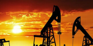 तनाव के बीच कच्चे तेल में तेजी जारी, ब्रेंट क्रूड का भाव 98 डॉलर प्रति बैरल