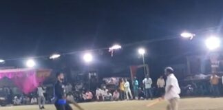 बीएमजे टाइटंस फाइनल में, सेमीफाइनल में बड़गो को हराया:बृजमनगंज में रात्रि कालीन क्रिकेट प्रतियोगिता का पहला सेमीफाइनल खेला गया