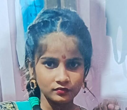 सिद्धार्थनगर में 16 वर्षीय छात्रा की करंट से मौत:दीवार बोर्ड में शॉर्ट सर्किट से लगी आग, सोते समय हुआ हादसा