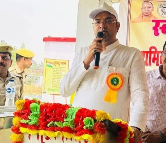 विधायक ने ‘स्कूल चलो अभियान’ का शुभारंभ किया:गोल्हौरा में बच्चों को गुणवत्तापूर्ण शिक्षा पर जोर दिया