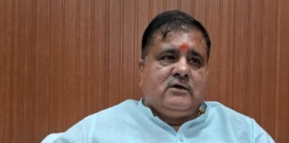 चारधाम यात्रा पर सियासत तेज, भाजपा ने विपक्ष के आरोपों को बताया राजनीतिक