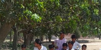 नासिरगंज ने भटपुरवा प्रीमियम लीग क्वार्टर फाइनल जीता:तेज हवा के कारण भटपुरवा टीम को मिली हार