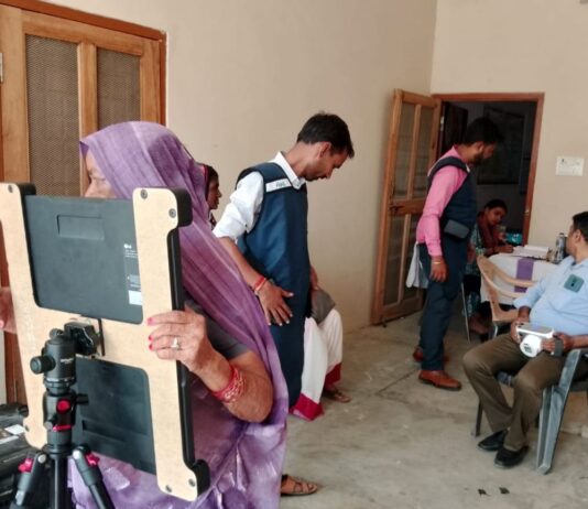 खेसरहा में टीबी मुक्त अभियान के तहत एक्स-रे शिविर:बस्ता-ओसानगढ़ा में 99 मरीजों की जांच, 15 लोगों को सीएचसी रेफर किया